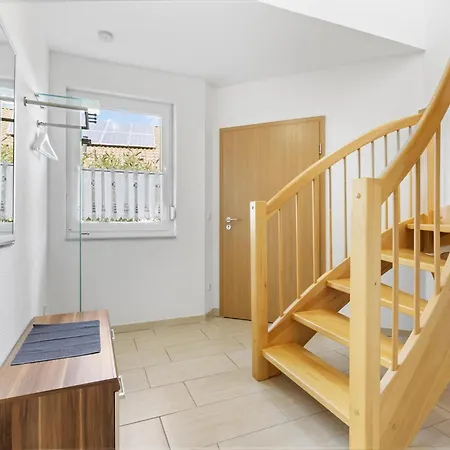 Stranddistel Rechts * Boiensdorf